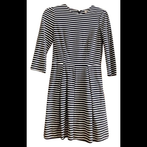 GAP Tall Fit & Flare Striped Dress NWT Size 8 Tall - Picture 2 of 6